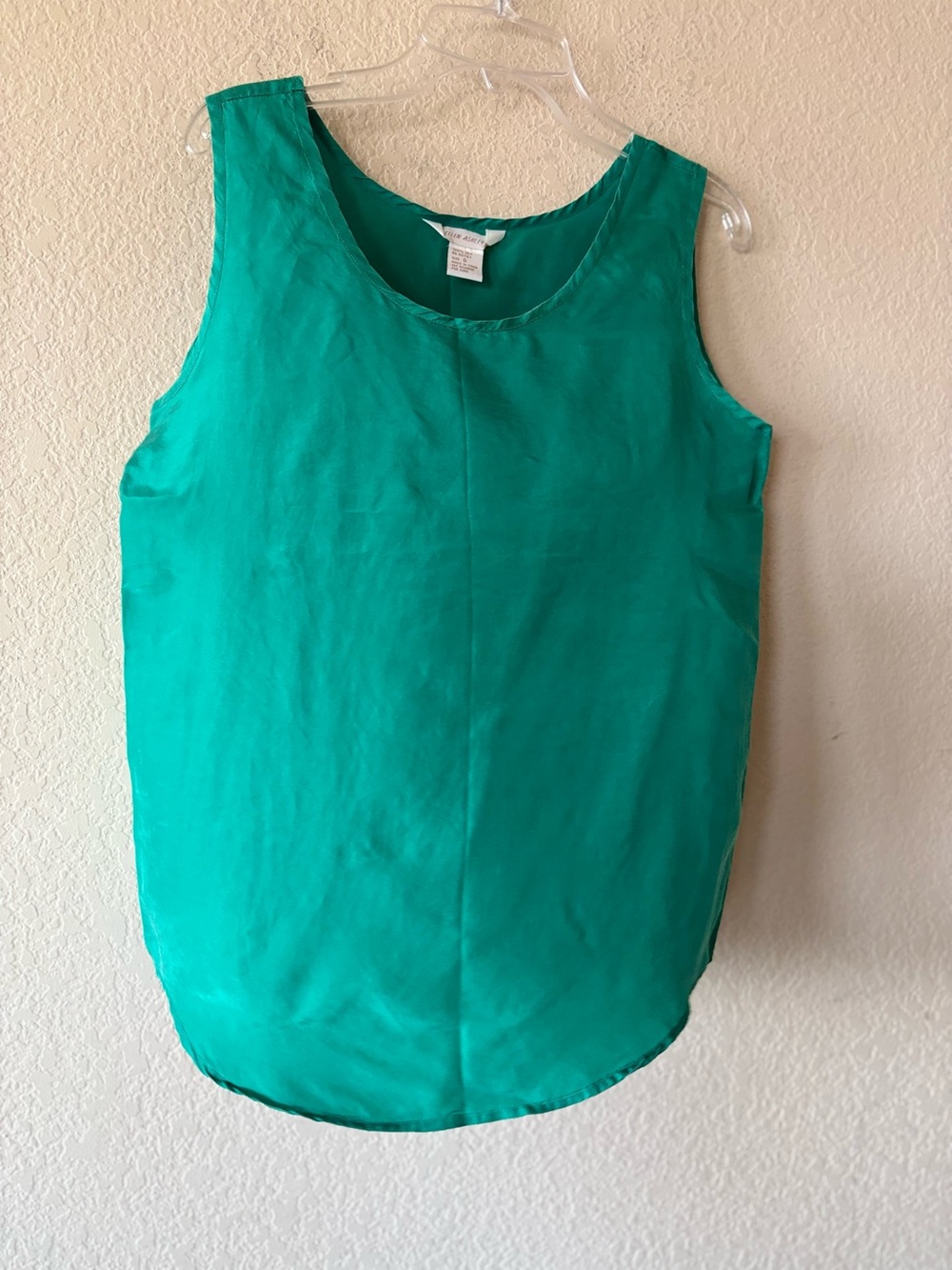 vintage Ellen Ashley 100% silk scoop neck shell tank top in green Size S